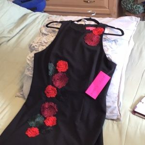 Midi black dress with roses